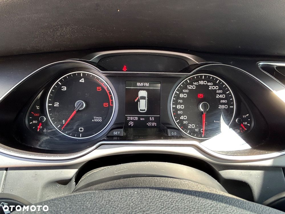 Audi A4 Avant 2.0 TDI DPF Ambiente - 19