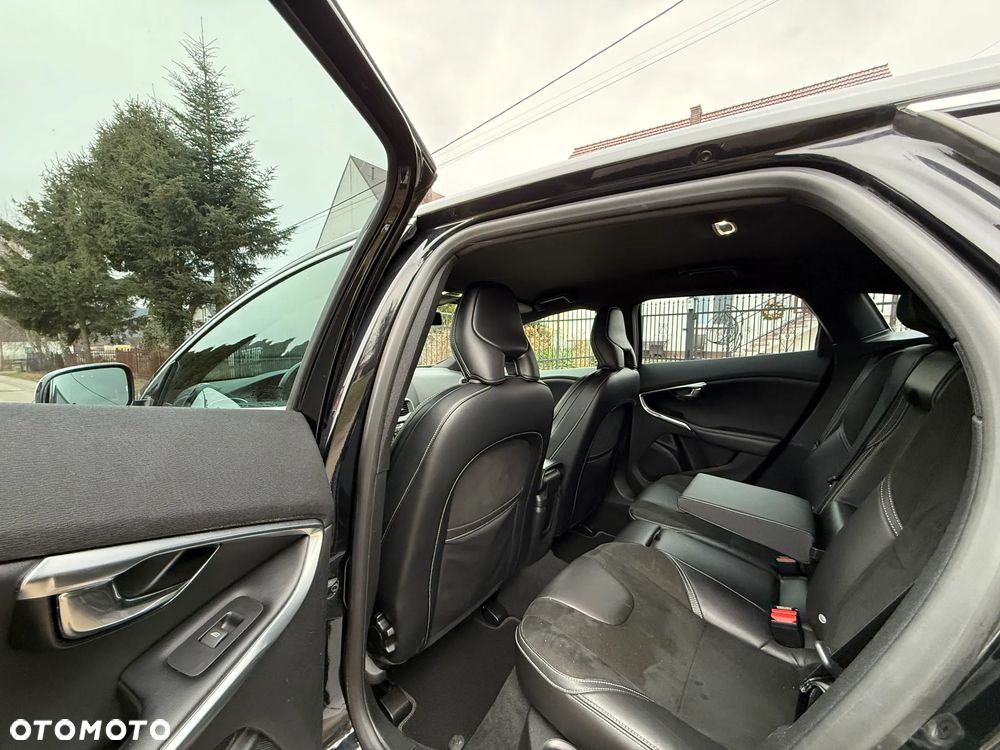 Volvo V40 D4 RDesign - 21