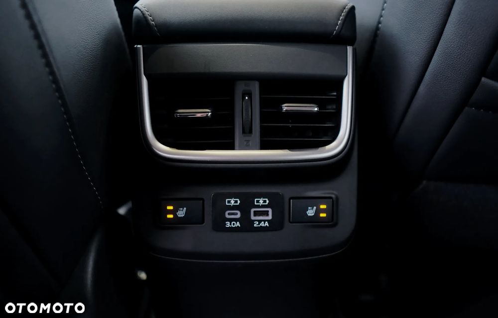 Subaru Outback - 36