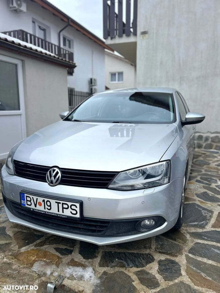 Volkswagen Jetta - 17