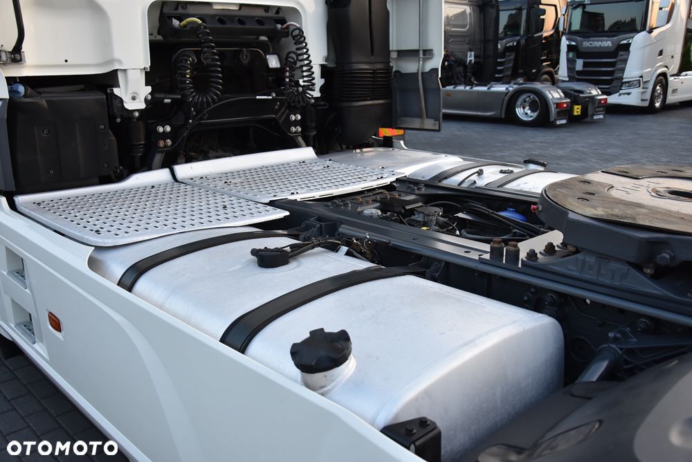 DAF XF 480 SPACE CAB STANDARD KLIMA POSTOJOWA XENON SALON POLSKA JEDEN WŁAŚCICIEL SERWISOWANY BARDZO DOBRY STAN ! ! ! - 16