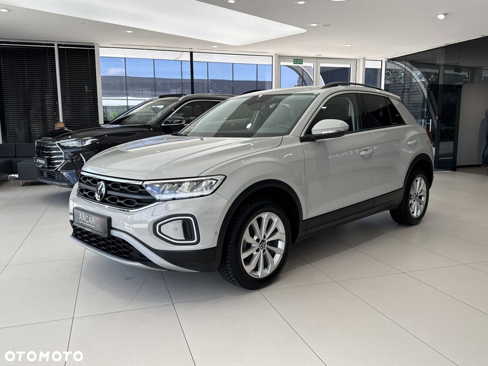 Volkswagen T-Roc 1.5 TSI Life DSG - 2