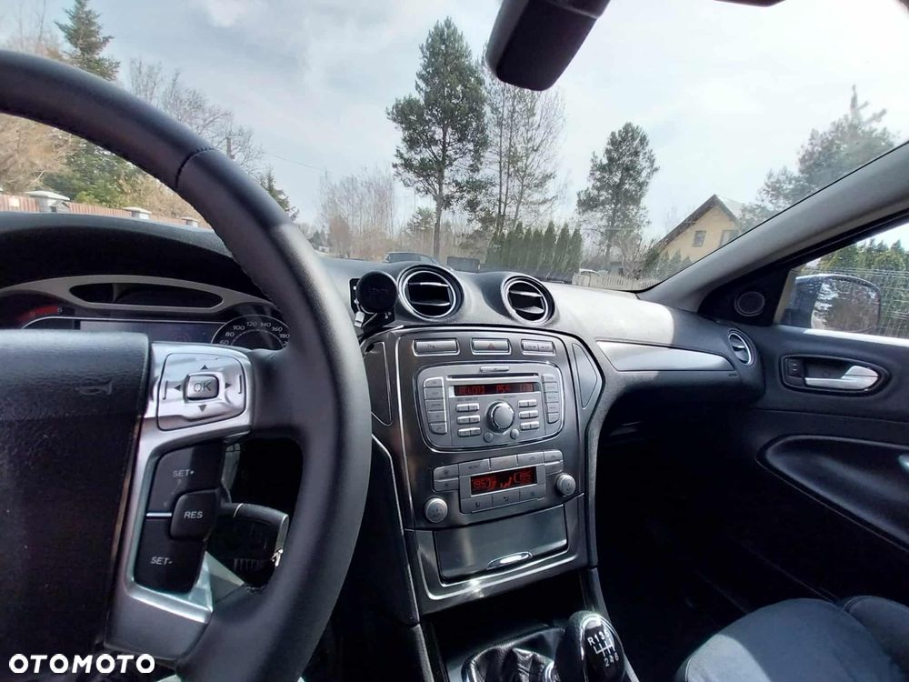 Ford Mondeo 2.0 TDCi Titanium - 26