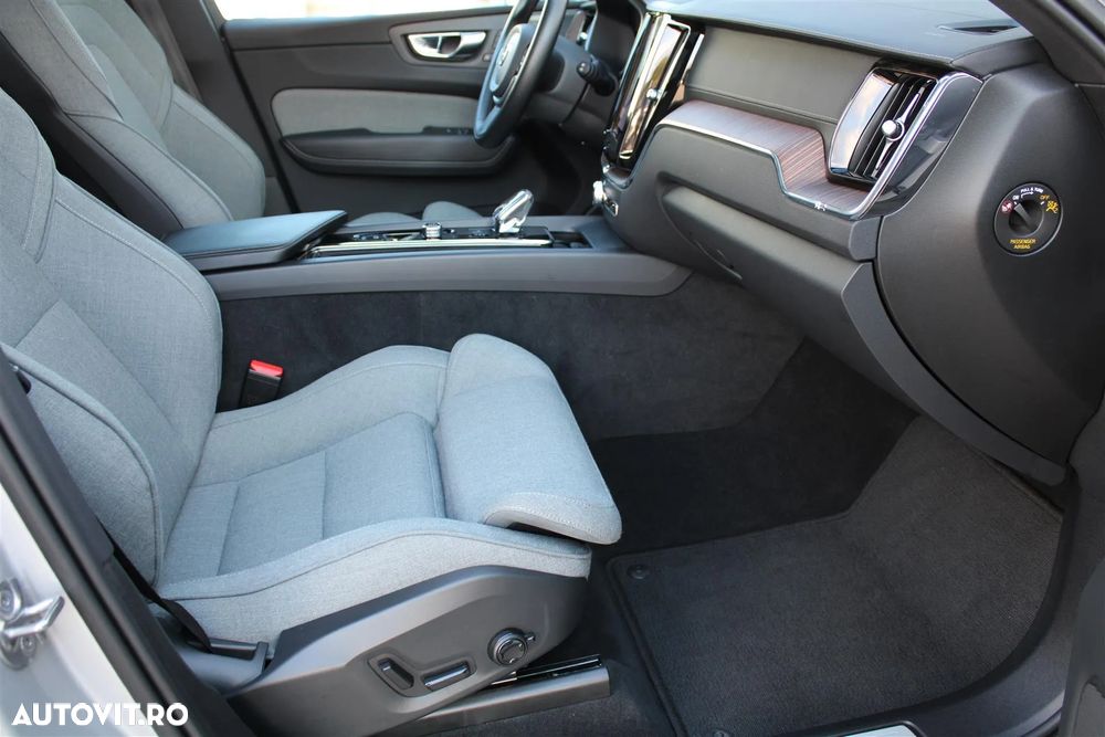 Volvo XC 60 B4 D AWD Geartronic Inscription - 15