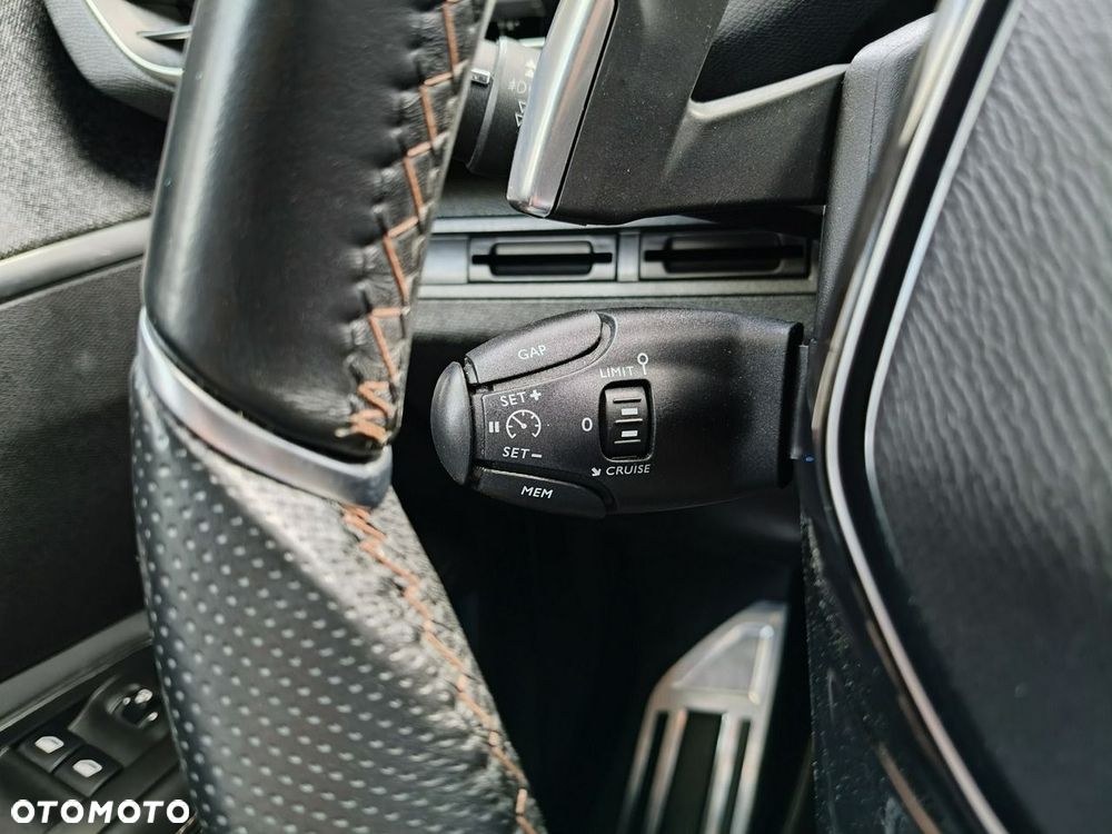 Peugeot 3008 - 24
