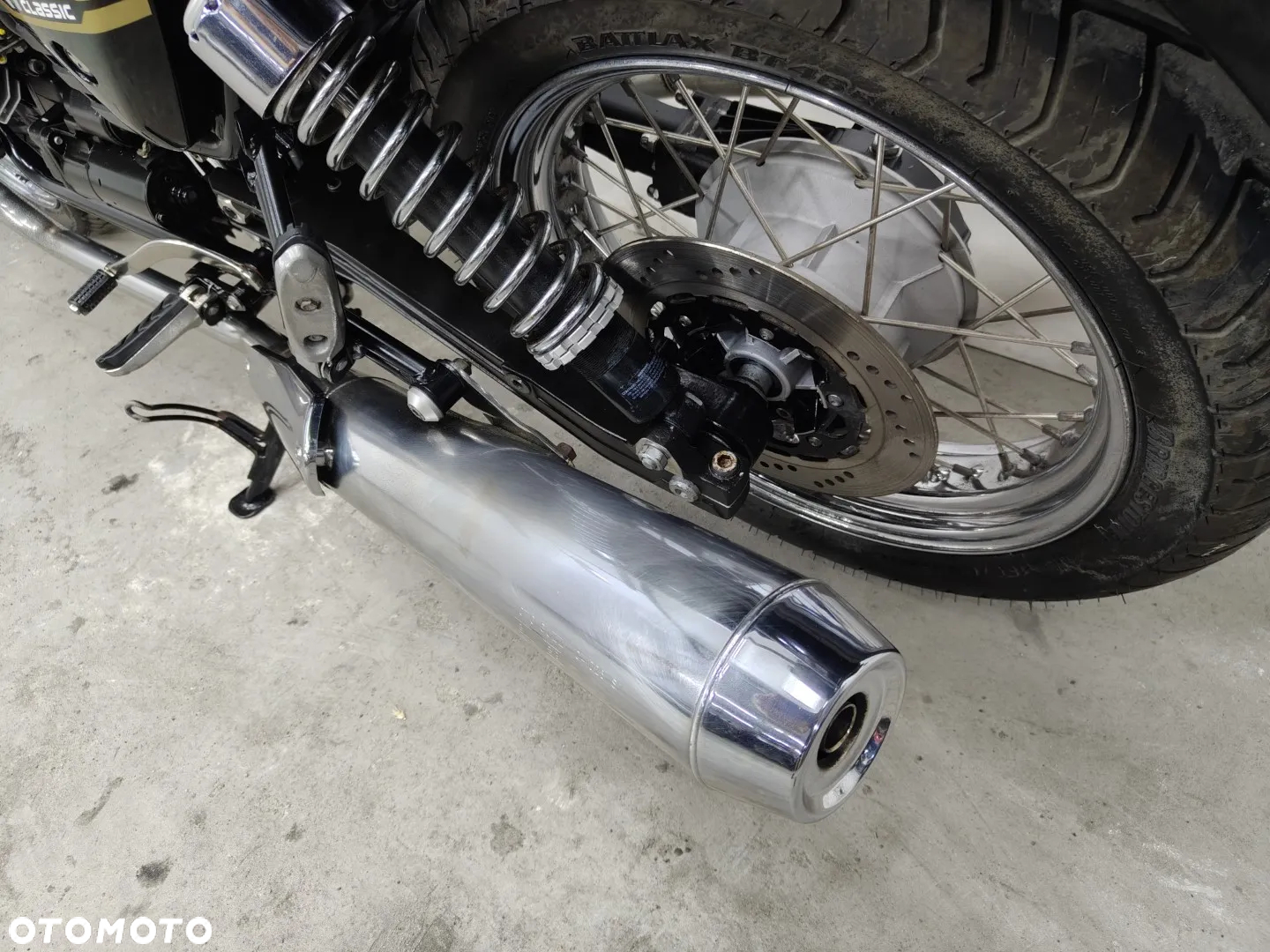 Moto Guzzi V7 - 25