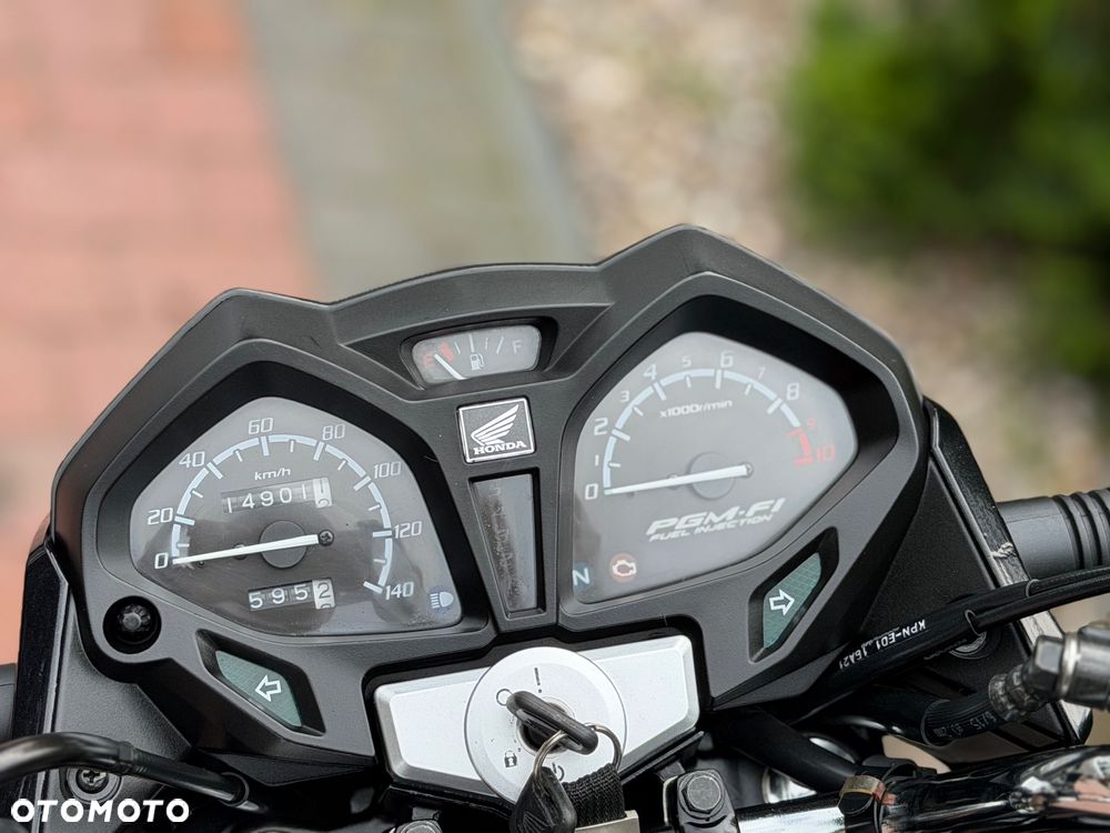 Honda CB - 23
