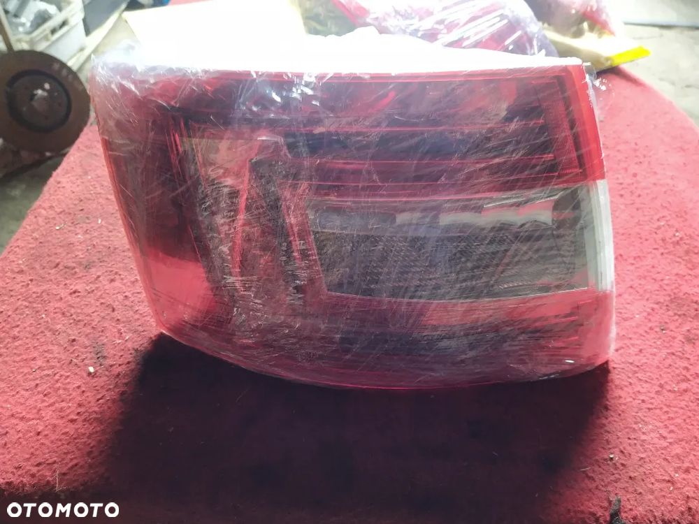 Lampy tylne skoda octavia 3 sedan zwykle