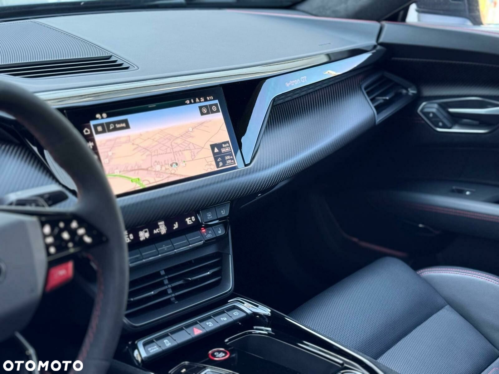 Audi e-tron GT - 12
