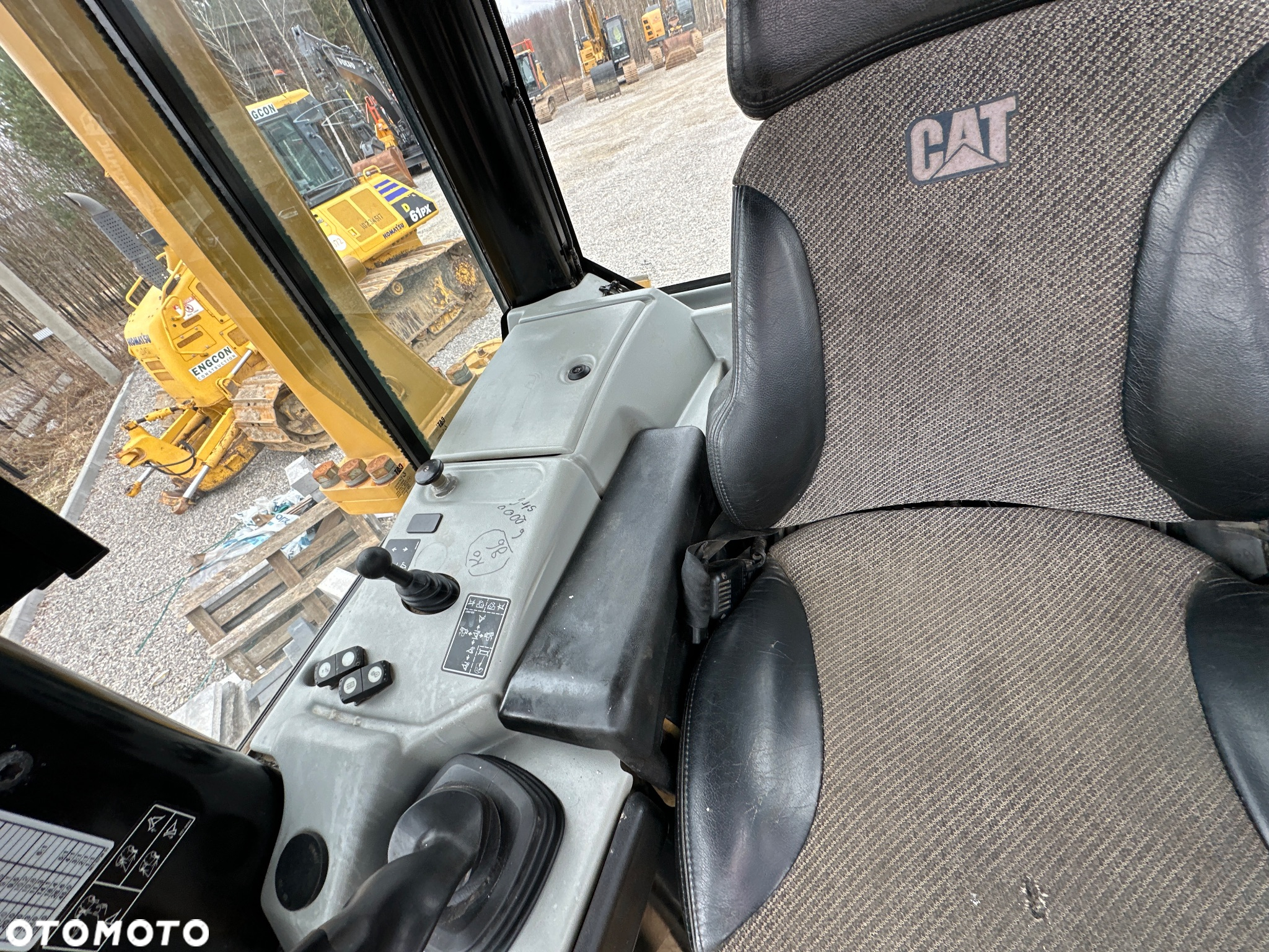 Caterpillar D6N - 15