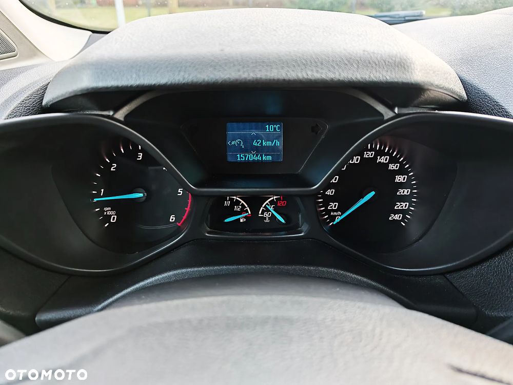 Ford Tourneo Connect 1.5 TDCi Start-Stop Titanium - 28