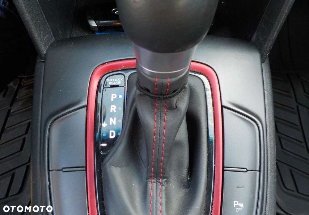 Hyundai Kona - 28