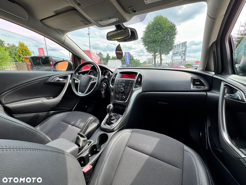 Opel Astra 1.4 Turbo - 22