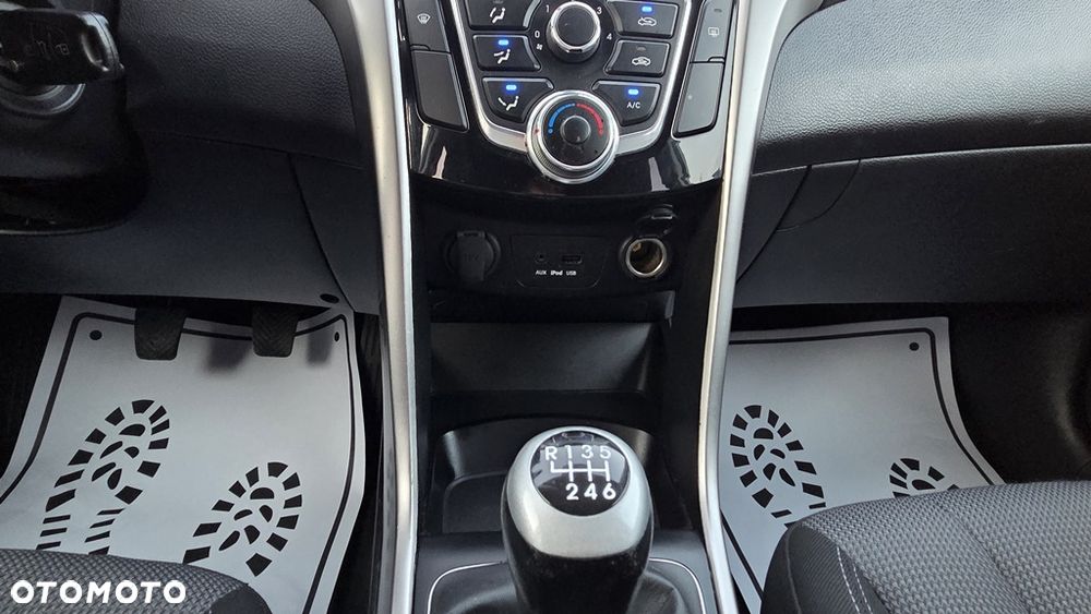 Hyundai i30 1.4 Style - 27
