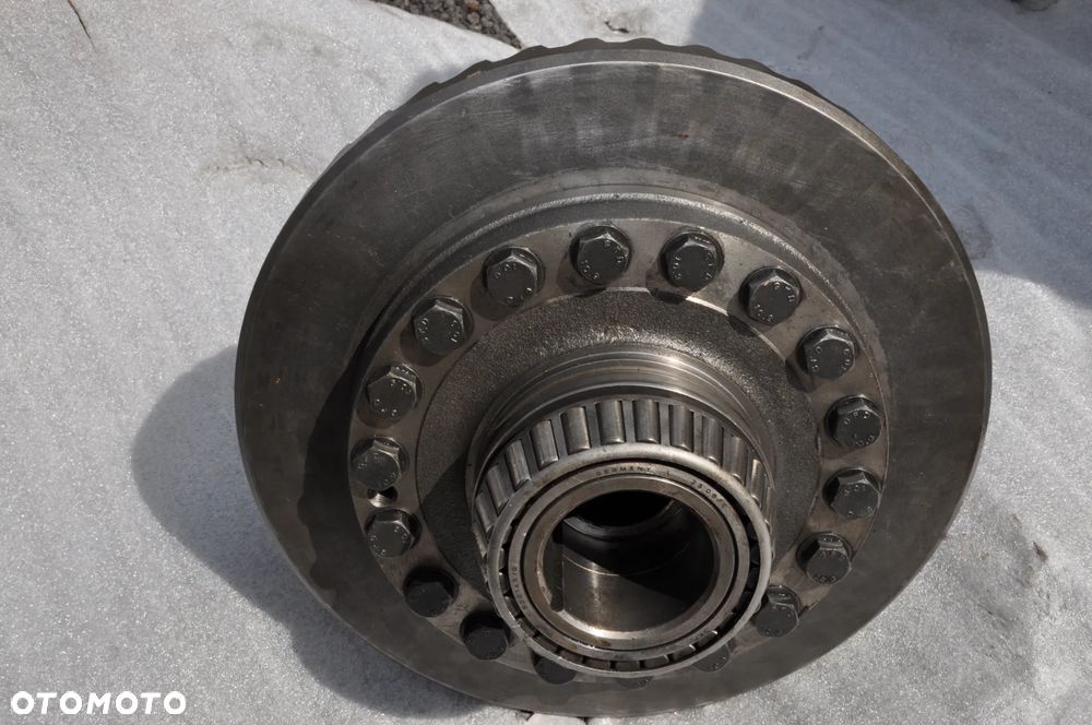 WAŁEK KOŁO TALERZOWE MASSEY FERGUSON 7480 6480 6485 - 6