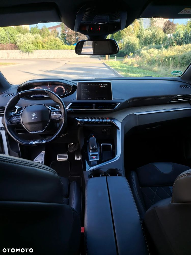 Peugeot 3008 - 21