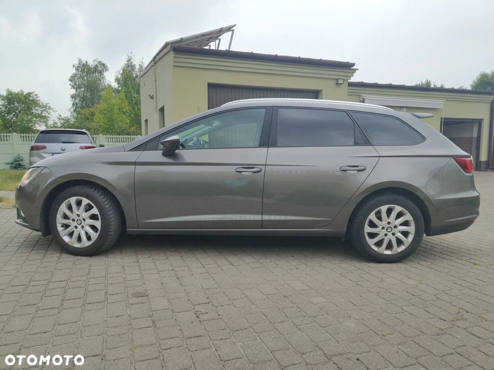Seat Leon 2.0 TDI DPF Start&Stop DSG Style - 4