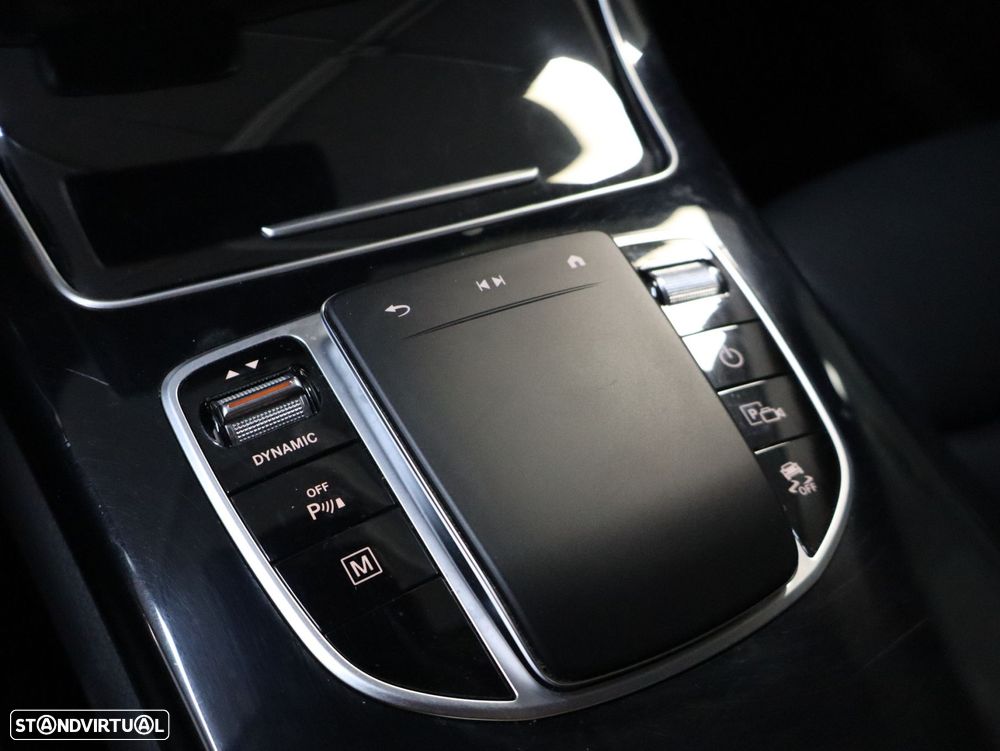 Mercedes-Benz GLC 300 e 4Matic - 19