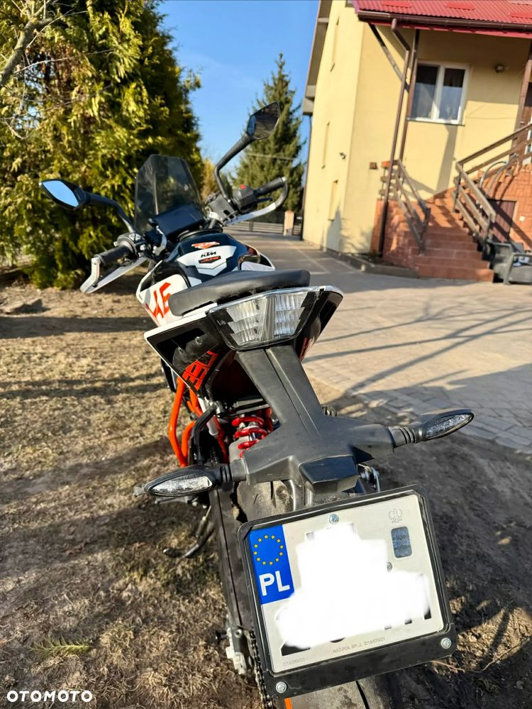 KTM Duke - 4