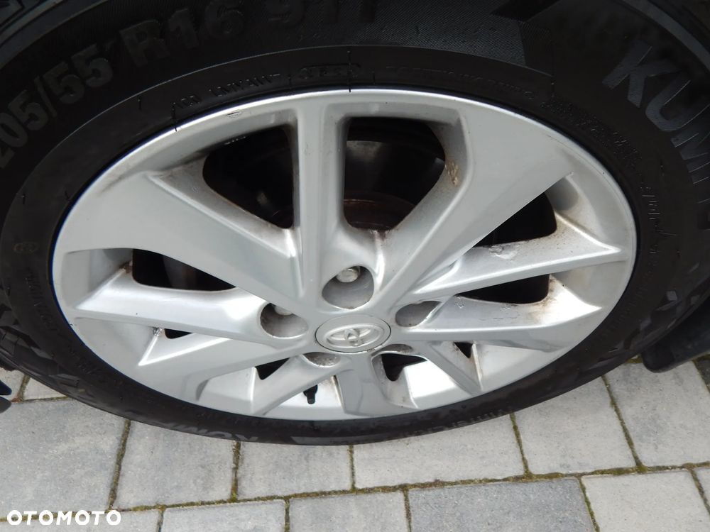 Toyota Corolla 1.6 Prestige MS - 23
