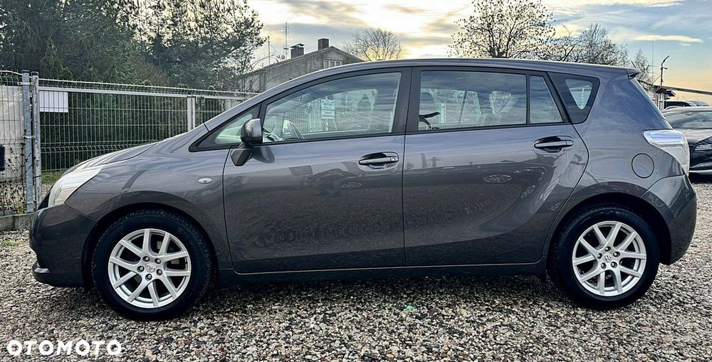 Toyota Verso - 6