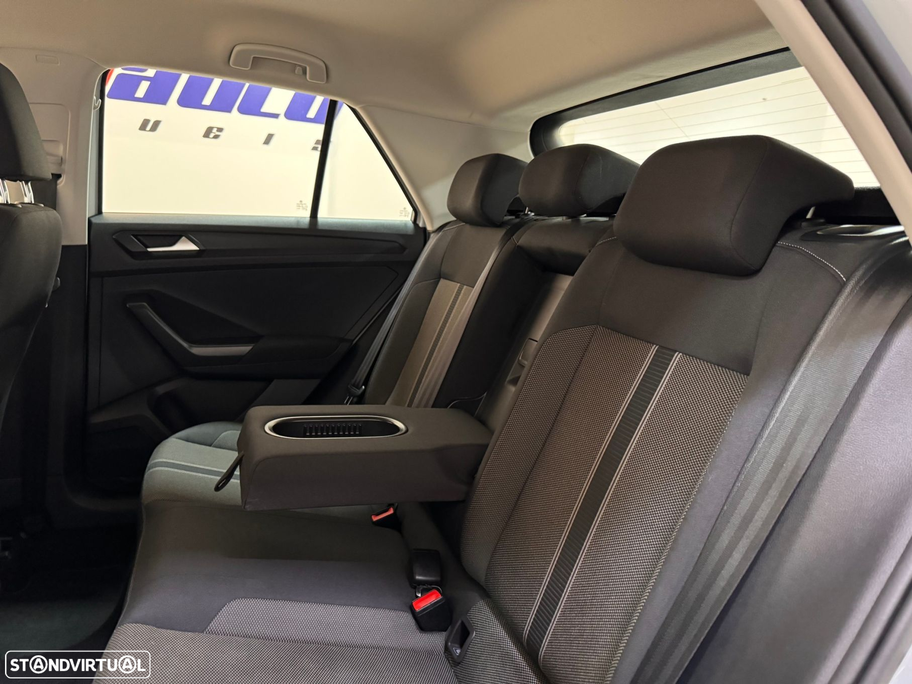 VW T-Roc 1.0 TSI Style - 29