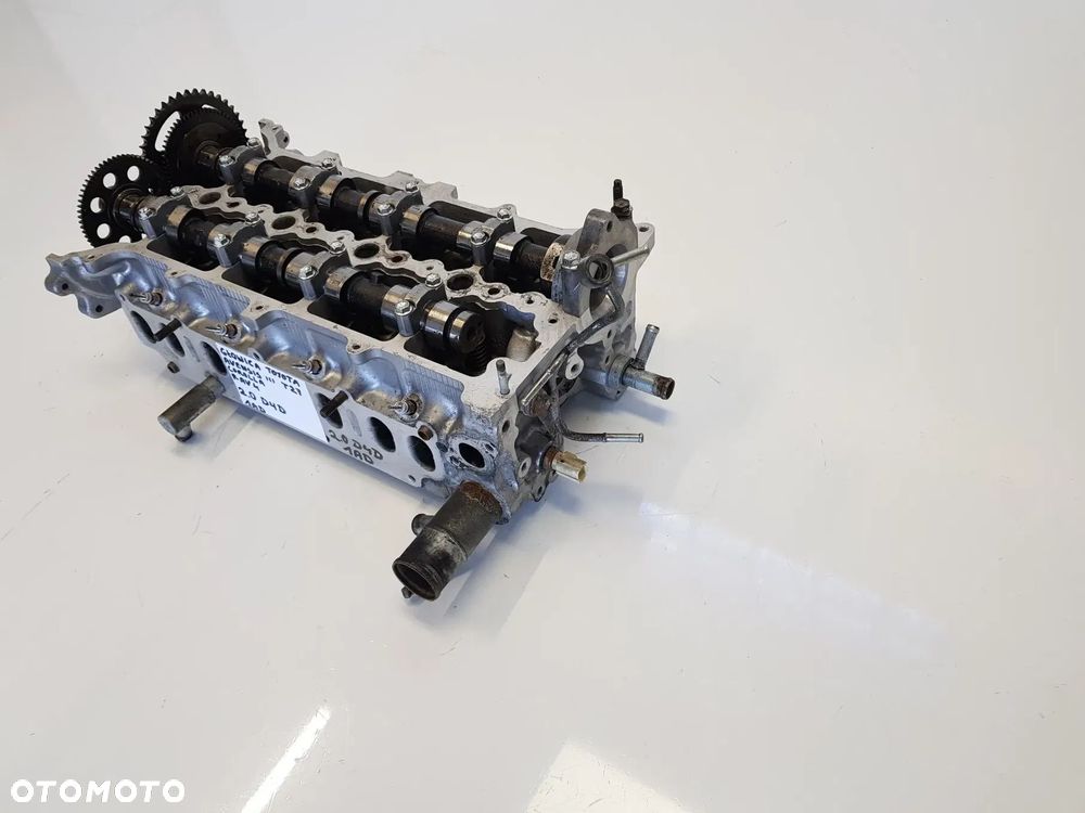 głowica TOYOTA 2.0 D4D 1AD RAV4 III AVENSIS T27 - 4