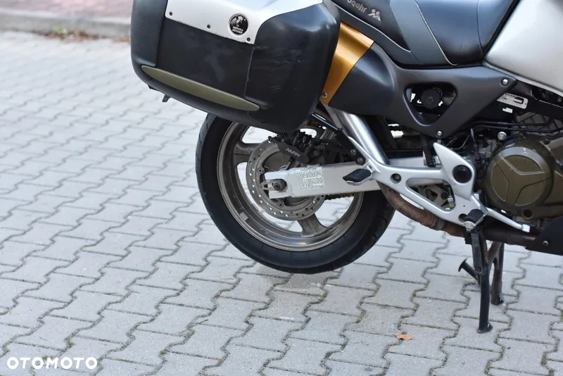 Honda Varadero - 11