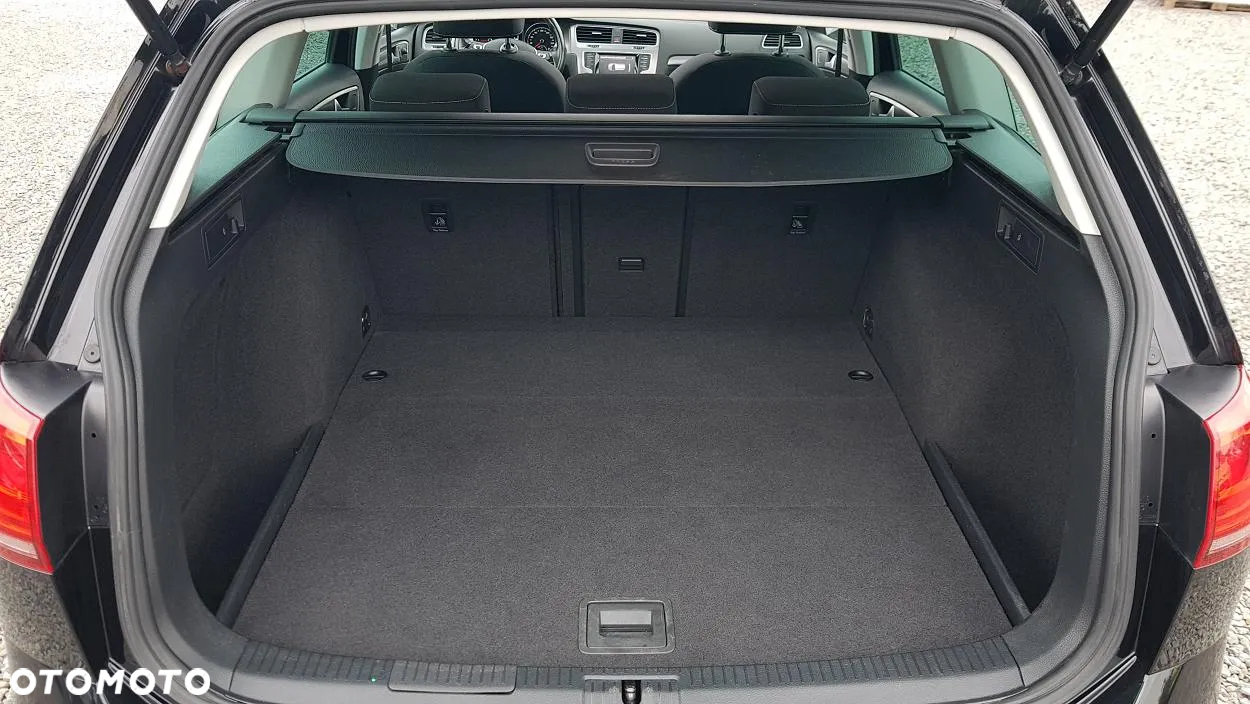 Volkswagen Golf Variant 2.0 TDI BlueMotion Technology Lounge - 15