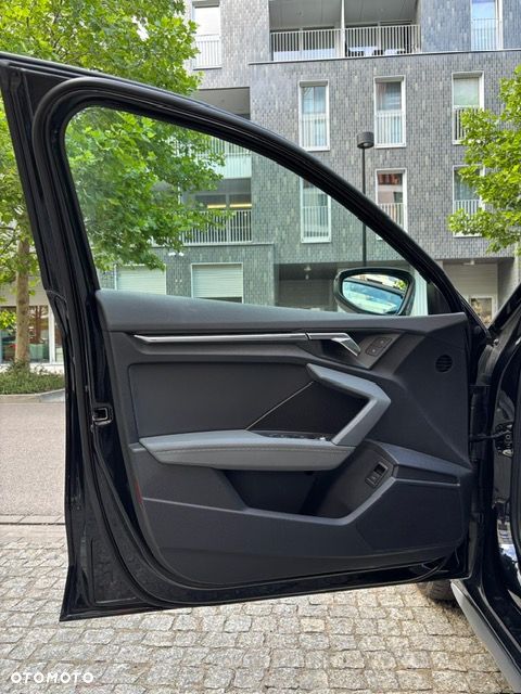 Audi S3 S tronic - 13