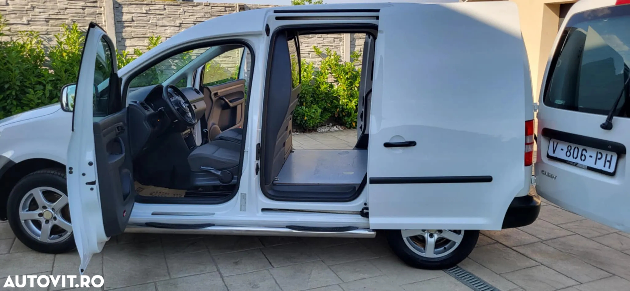 Volkswagen Caddy - 11
