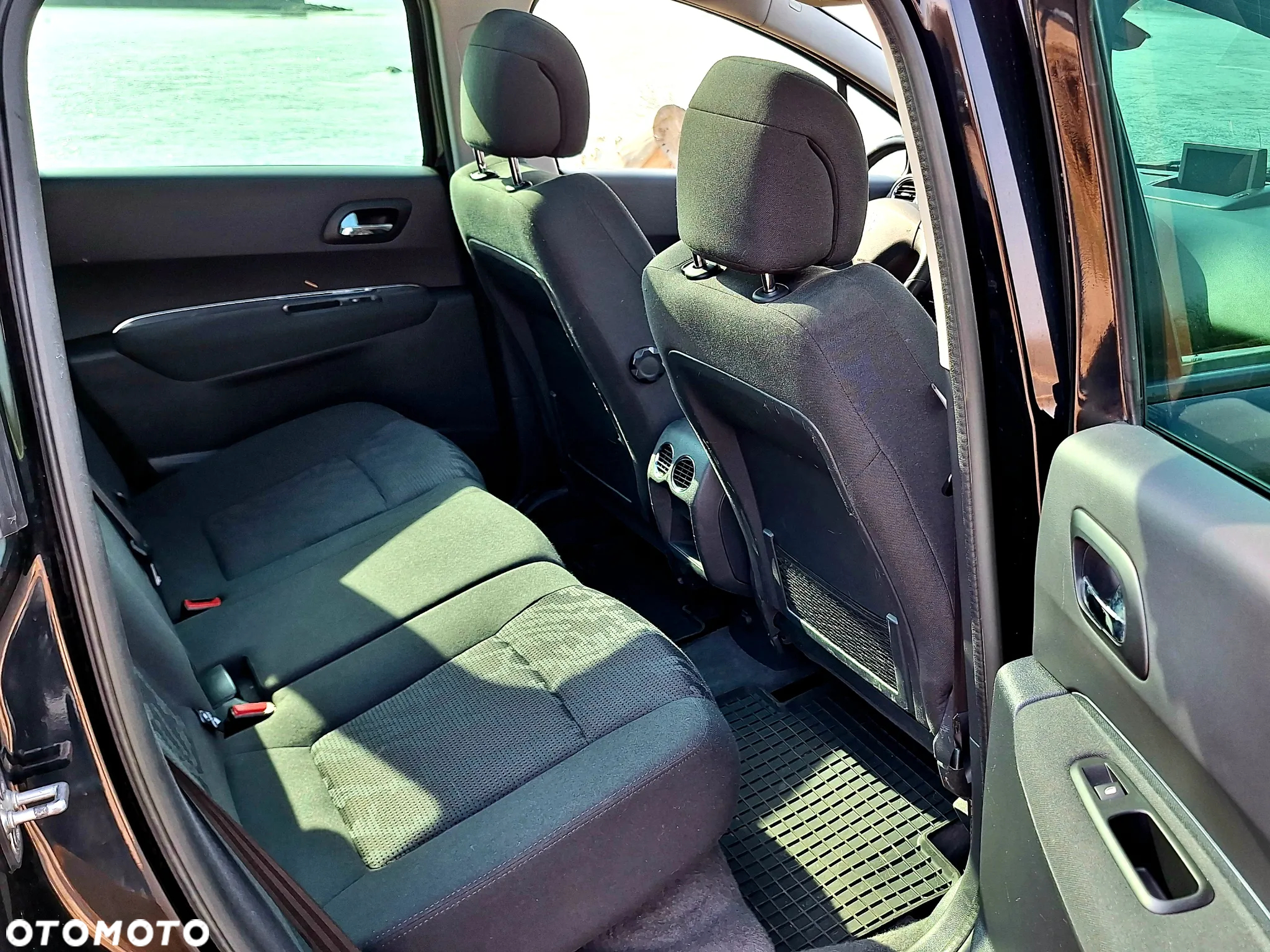 Peugeot 3008 1.6 THP Style - 8