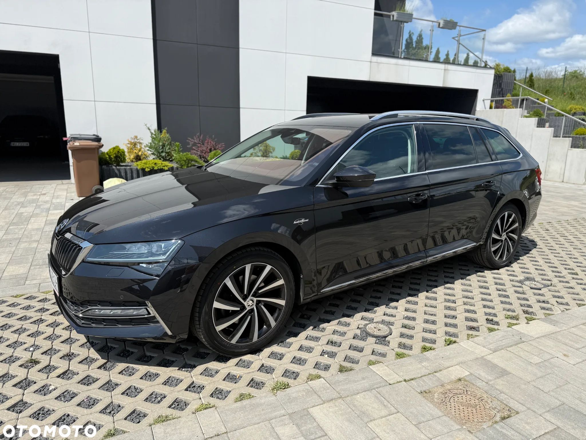 Skoda Superb 2.0 TDI SCR 4x4 L&K DSG - 1