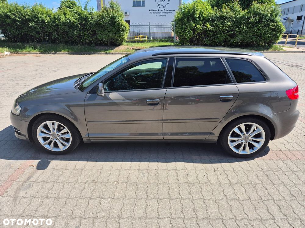 Audi A3 Sportback 2.0 TDI DPF Ambition - 3
