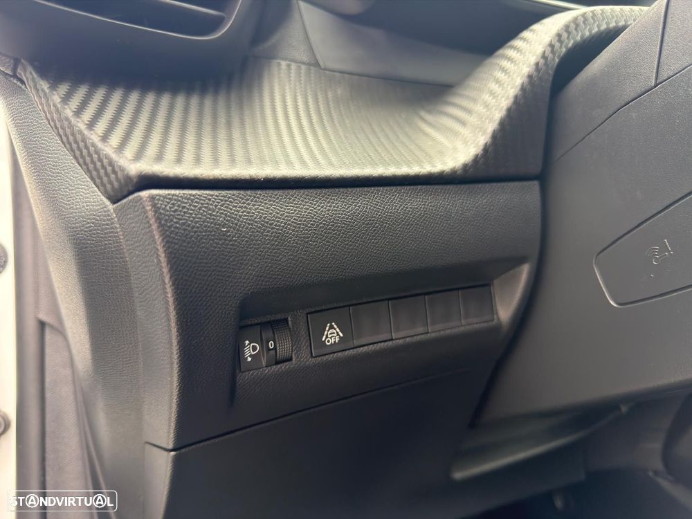 Peugeot 208 1.2 PureTech Allure Pack - 20