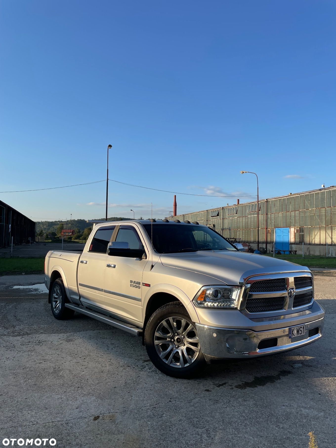 RAM 1500 Crew Cab Laramie - 1