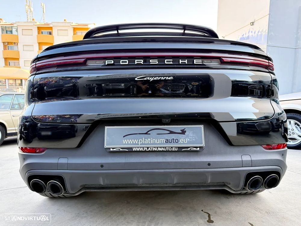 Porsche Cayenne Coupé E-Hybrid - 58