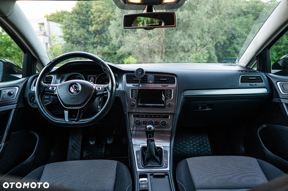Volkswagen Golf 1.6 TDI BlueMotion Trendline - 10