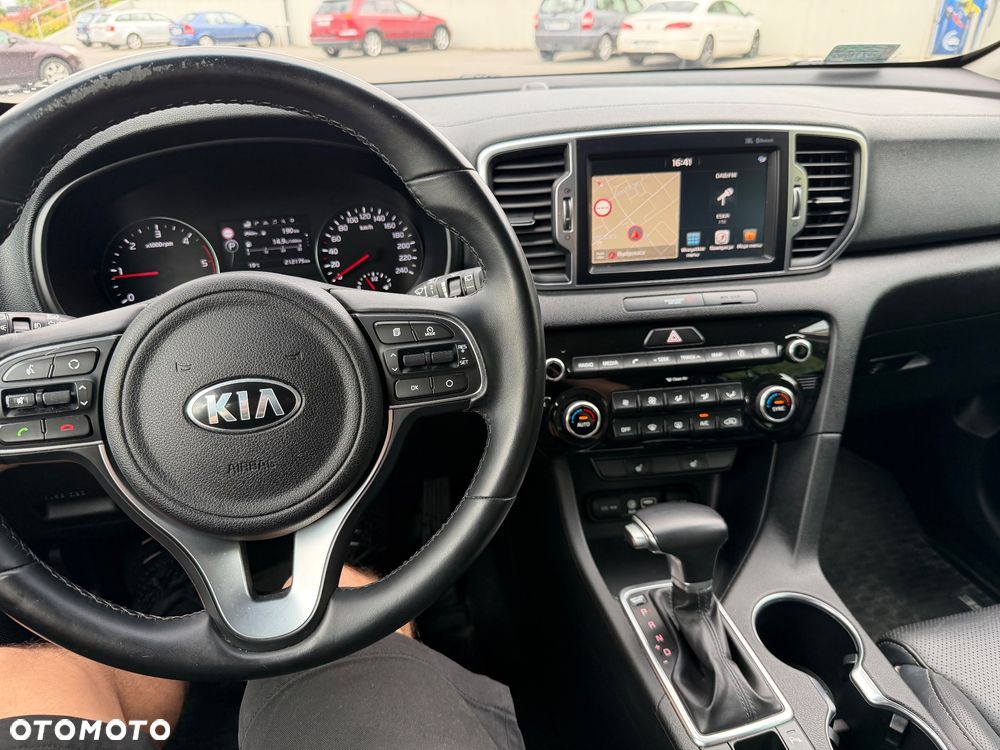 Kia Sportage - 10