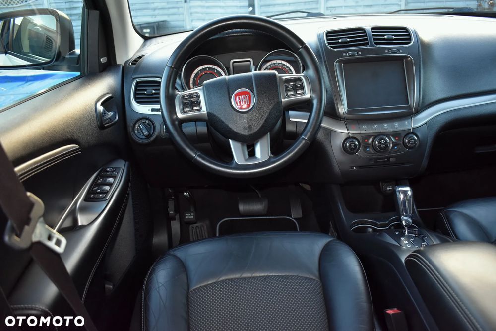 Fiat Freemont 2.0 Multijet 16V DPF Automatik Allrad Cross - 26