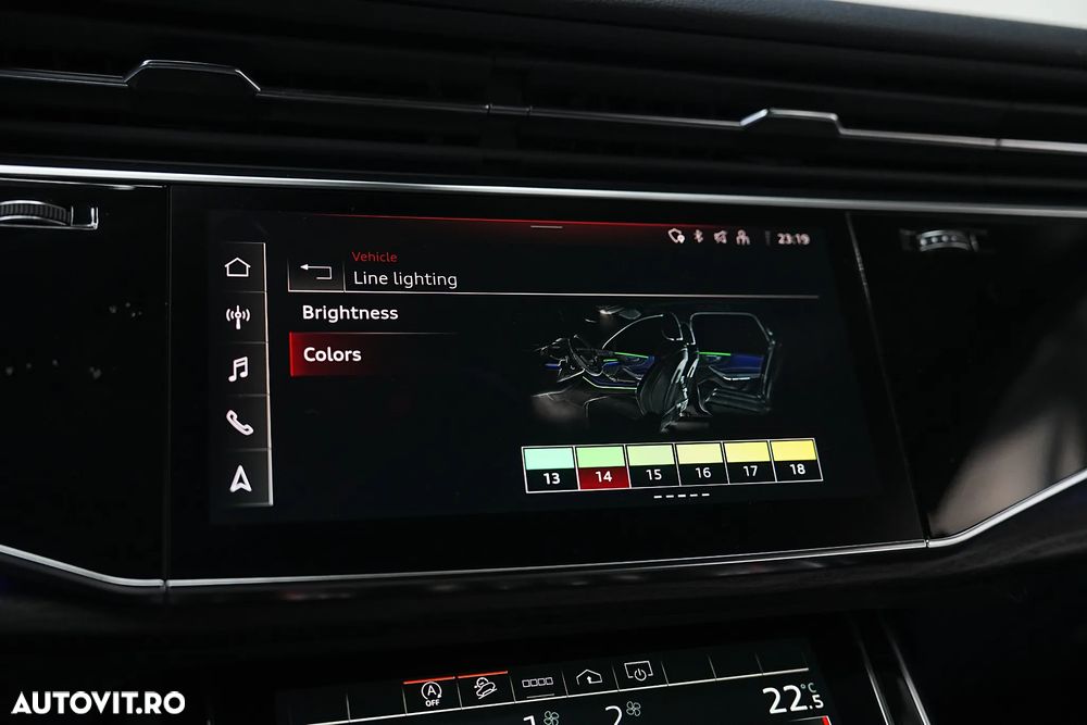 Audi Q7 55 TFSI quattro Tiptronic S line - 38