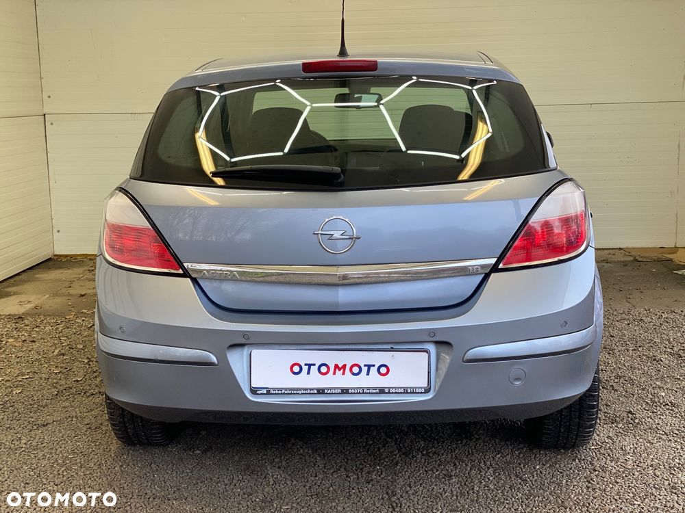 Opel Astra 1.8 Enjoy - 16