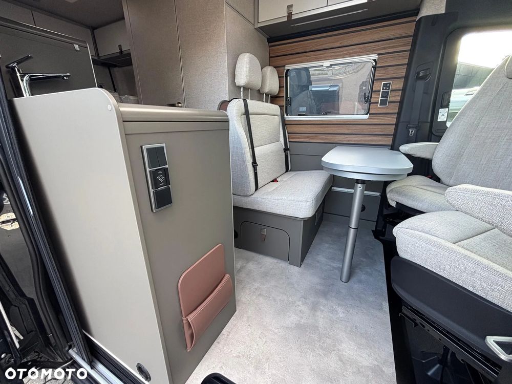 Hymer-Eriba Grand Canyon S 600 - 18