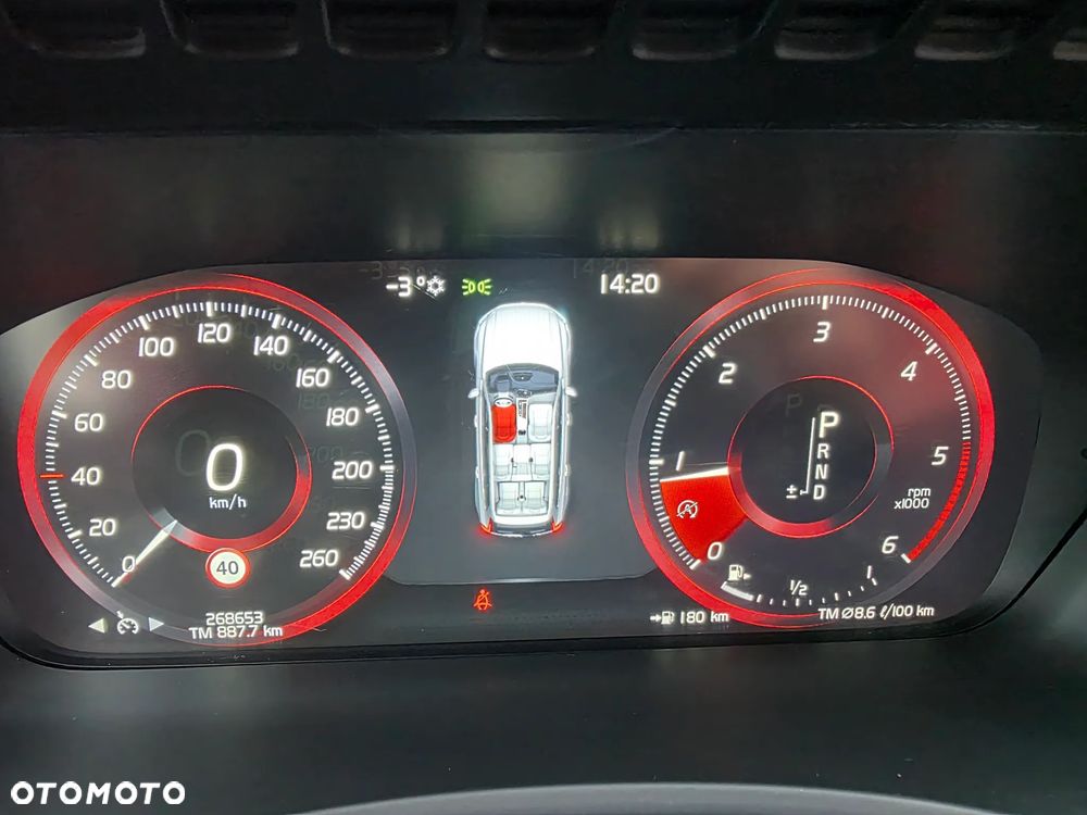 Volvo XC 90 - 22