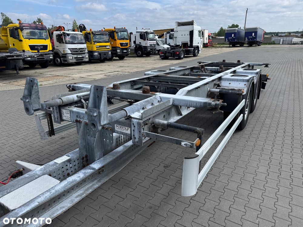 Schmitz Cargobull PRZYCZEPA BDF TANDEM OCYNK mało używana - 2