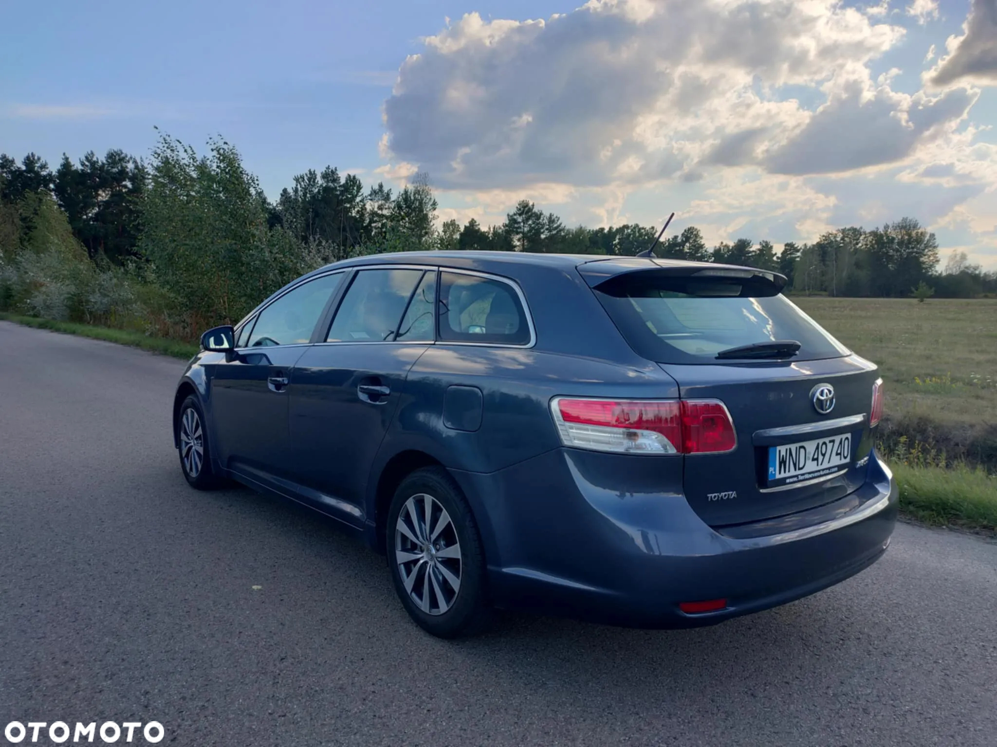 Toyota Avensis - 5