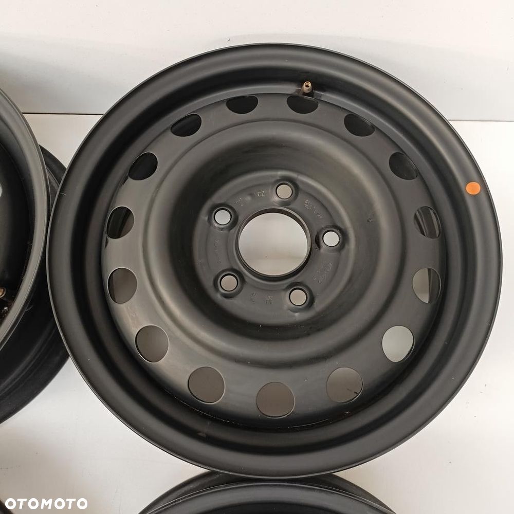 Felgi 5x114,3 15 Hyundai i30 Kia Ceed 4szt (F3564) - 3