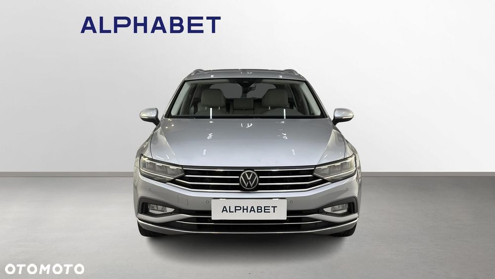 Volkswagen Passat Variant 2.0 TDI EVO Elegance DSG - 6