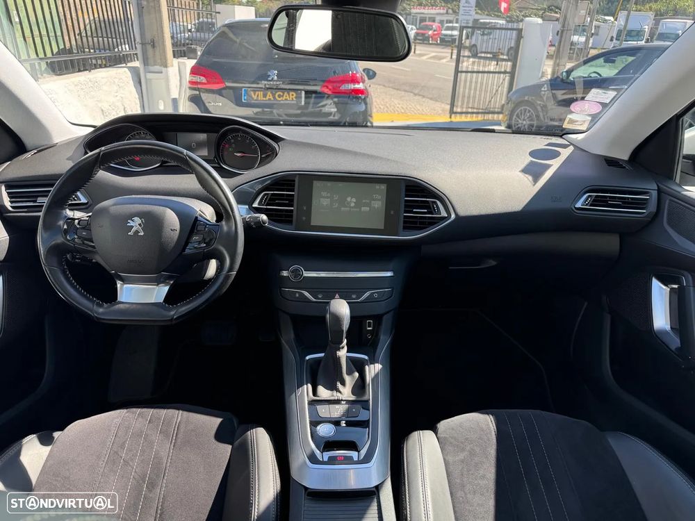 Peugeot 308 PureTech 130 EAT6 Stop & Start Allure - 19