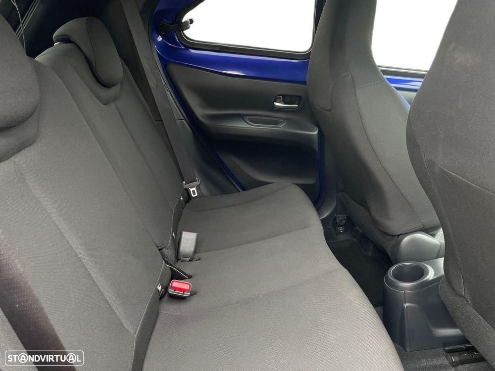 Toyota Aygo X 1.0 Pulse - 8